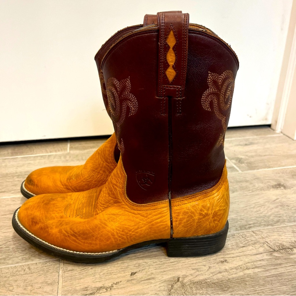 Ariat Brown And Tan Round Pointed Toe Boots Size 6.5B Style 15678 PO 11200165